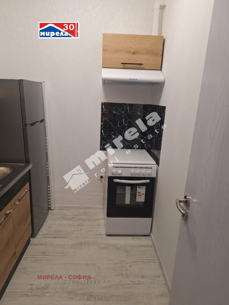 Издаје се  1 спаваћа соба Софија , Центар , 66 м2 | 94041868 - слика [8]