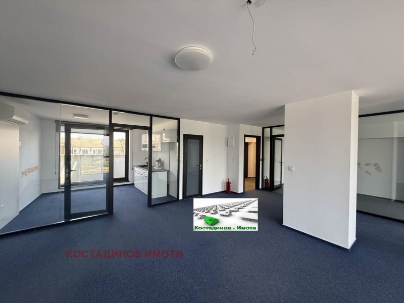 For Rent  Office Plovdiv , Tsentar , 104 sq.m | 25994936