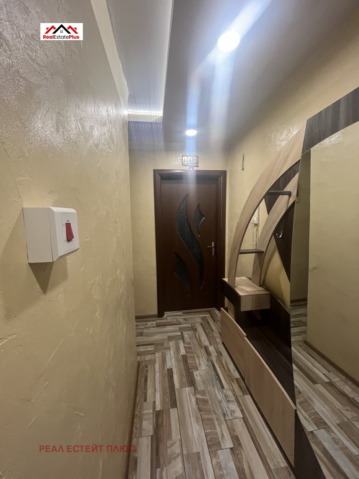 Дава под наем 3-СТАЕН, гр. Плевен, Мара Денчева