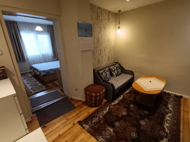 Дава под Наем 1-СТАЕН в град София, Център - 45 кв.м / 400 € » 782.33 лв., АСТЕНА
