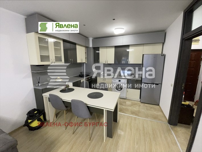 De inchiriat  1 dormitor Burgas , Meden rudnic - zona D , 74 mp | 42625110