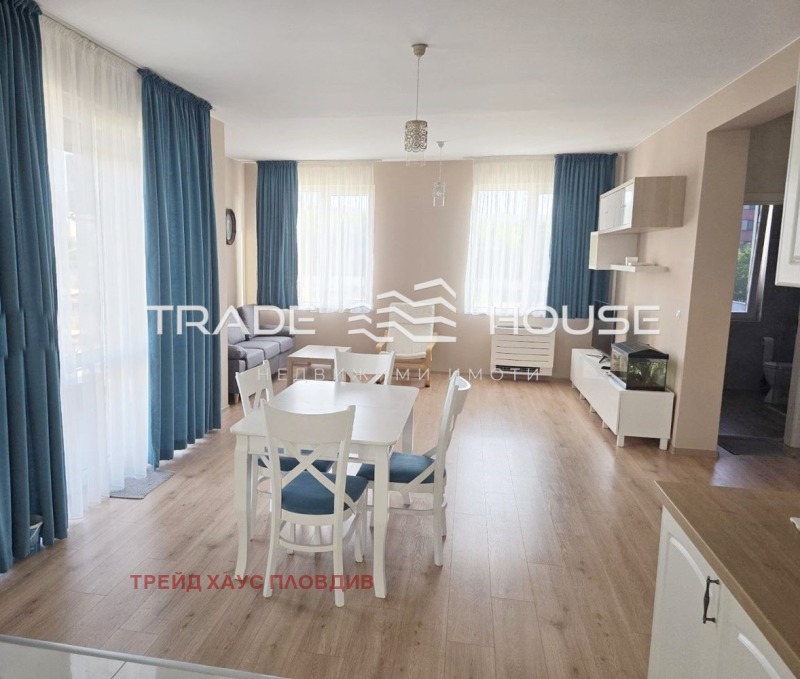 De inchiriat  Etajul casei Plovdiv , Ostromila , 120 mp | 28694645