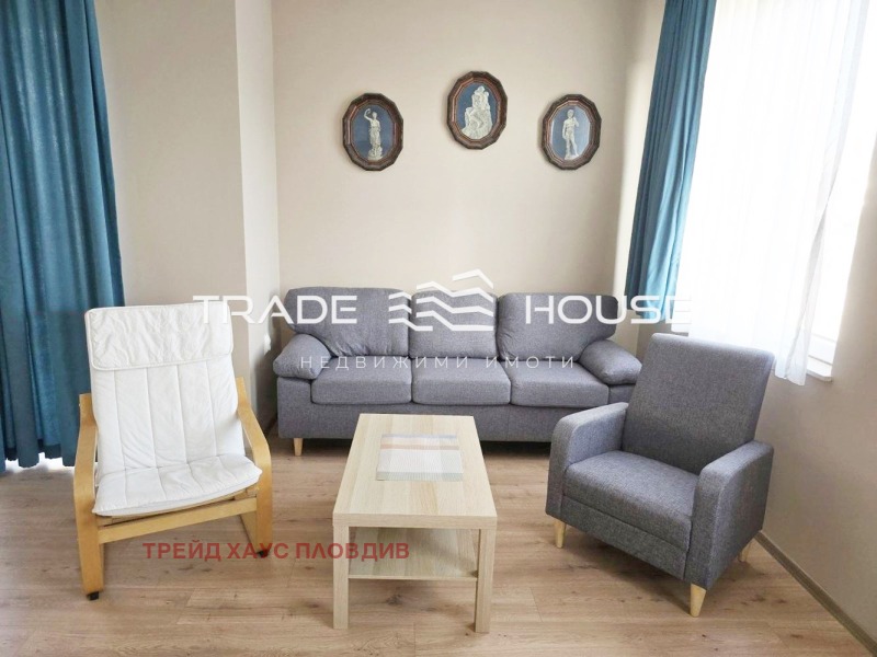 De inchiriat  Etajul casei Plovdiv , Ostromila , 120 mp | 28694645 - imagine [2]