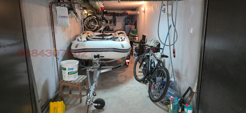 Дава под наем ГАРАЖ, ПАРКОМЯСТО, гр. София, Белите брези