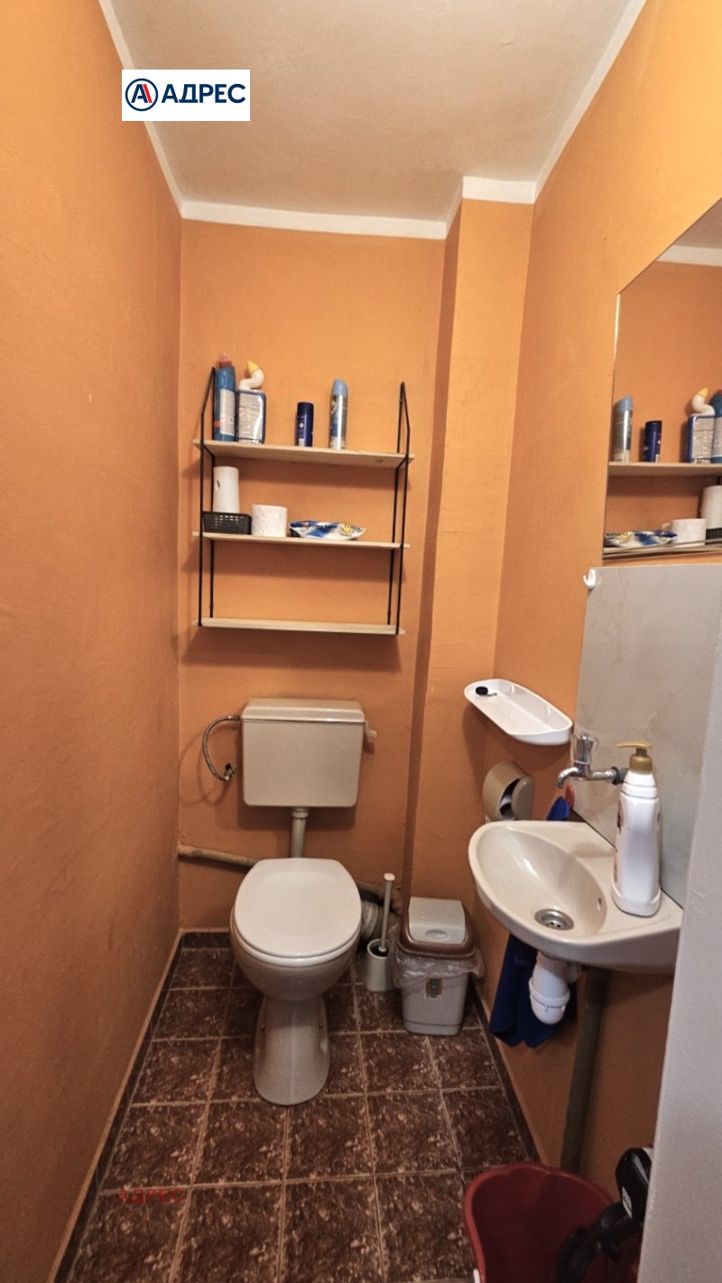 K pronájmu  2 ložnice Varna , Centar , 80 m2 | 78064055 - obraz [13]
