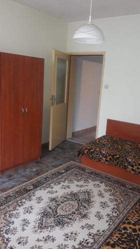 ���� ��� ���� 3-����� | Imot.bg � ����� ������ 9