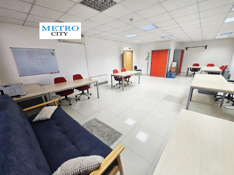 A louer  Bureau Sofia , Mladost 3 , 128 m² | 47915470
