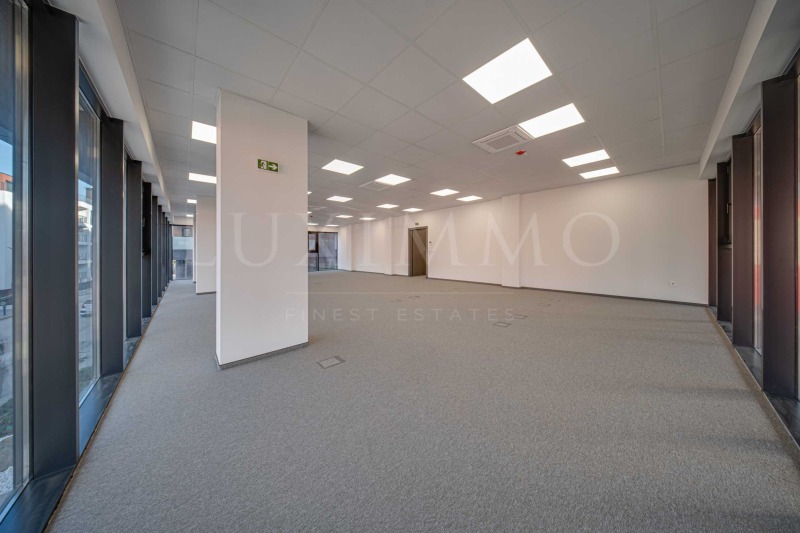 Дава под наем ОФИС, гр. София, Малинова долина, снимка 3 - Офиси - 52295539