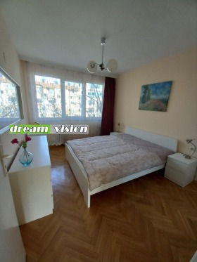 1 Schlafzimmer Zentar, Sofia 3