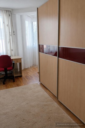 ���� ��� ���� 3-����� | Imot.bg � ����� ������ 6