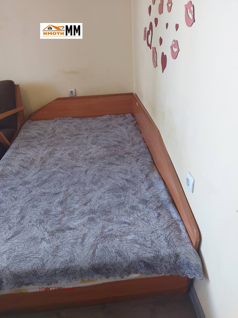 For Rent  Room Plovdiv , Karshiyaka , 25 sq.m | 77401231