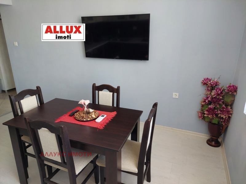 Te huur  2 slaapkamers Ruse , Tsentar , 80 m² | 53492848 - afbeelding [9]