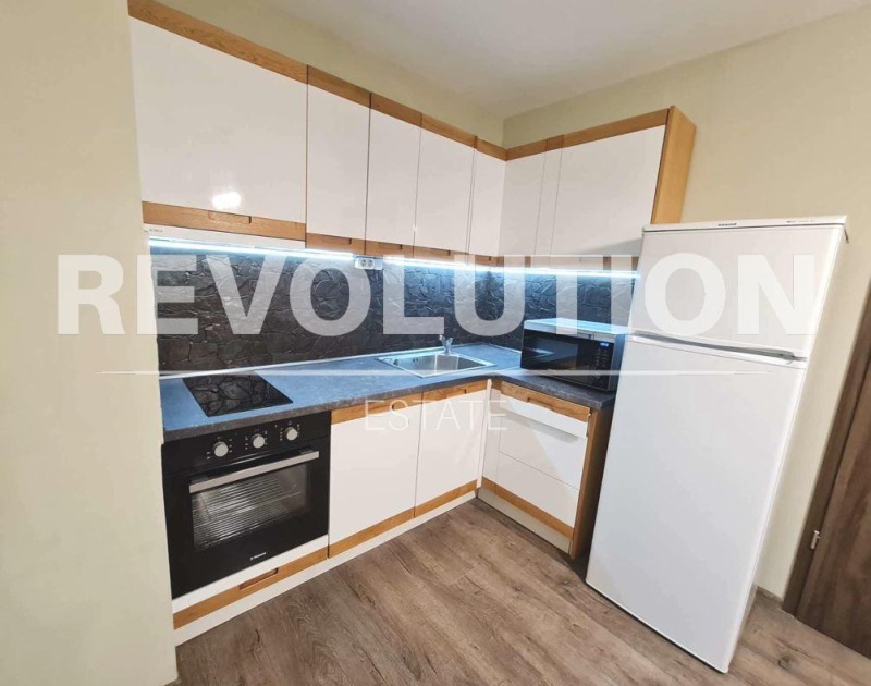 Te huur  2 slaapkamers Varna , Tsveten kvartal , 88 m² | 71579813