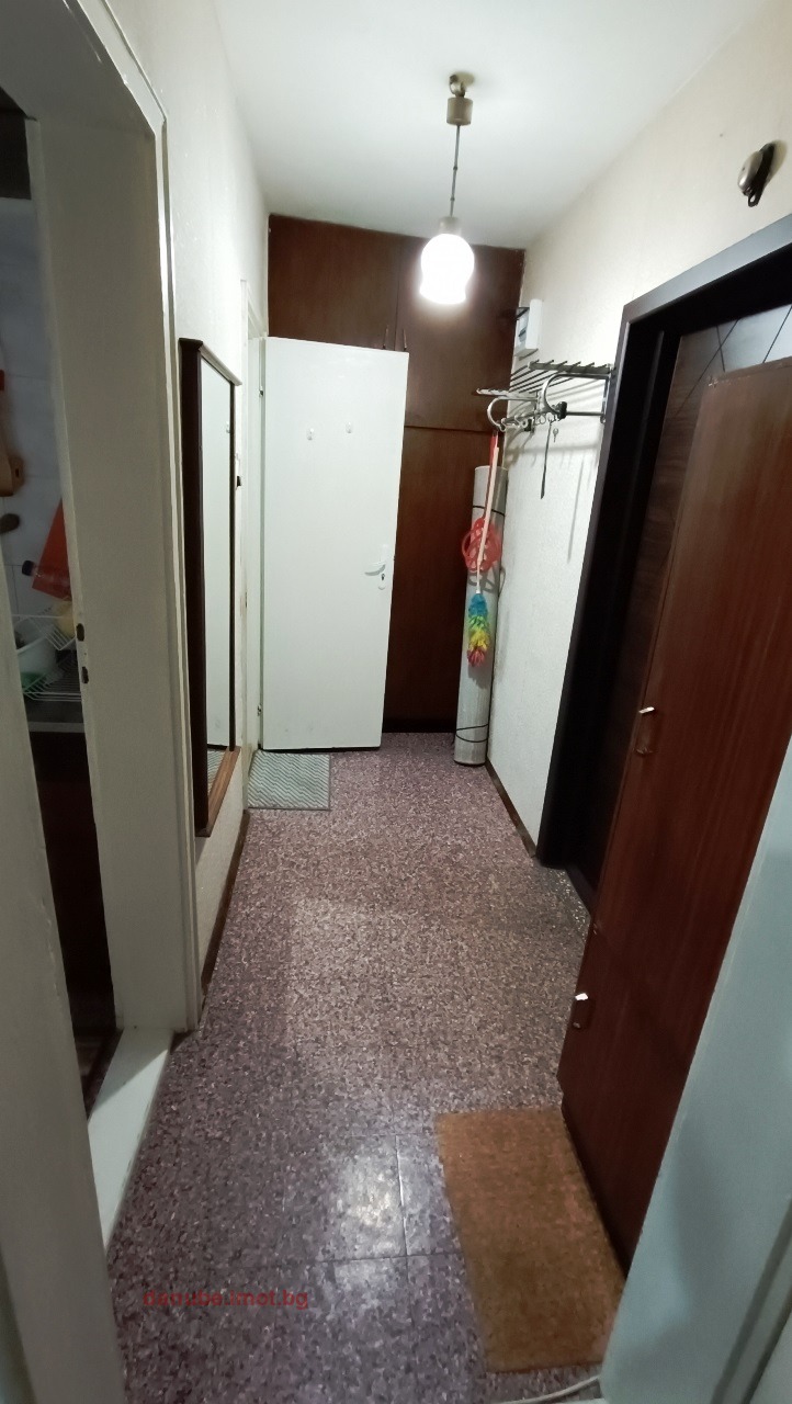 K pronájmu  Studio Ruse , Družba 1 , 42 m2 | 10569622 - obraz [8]