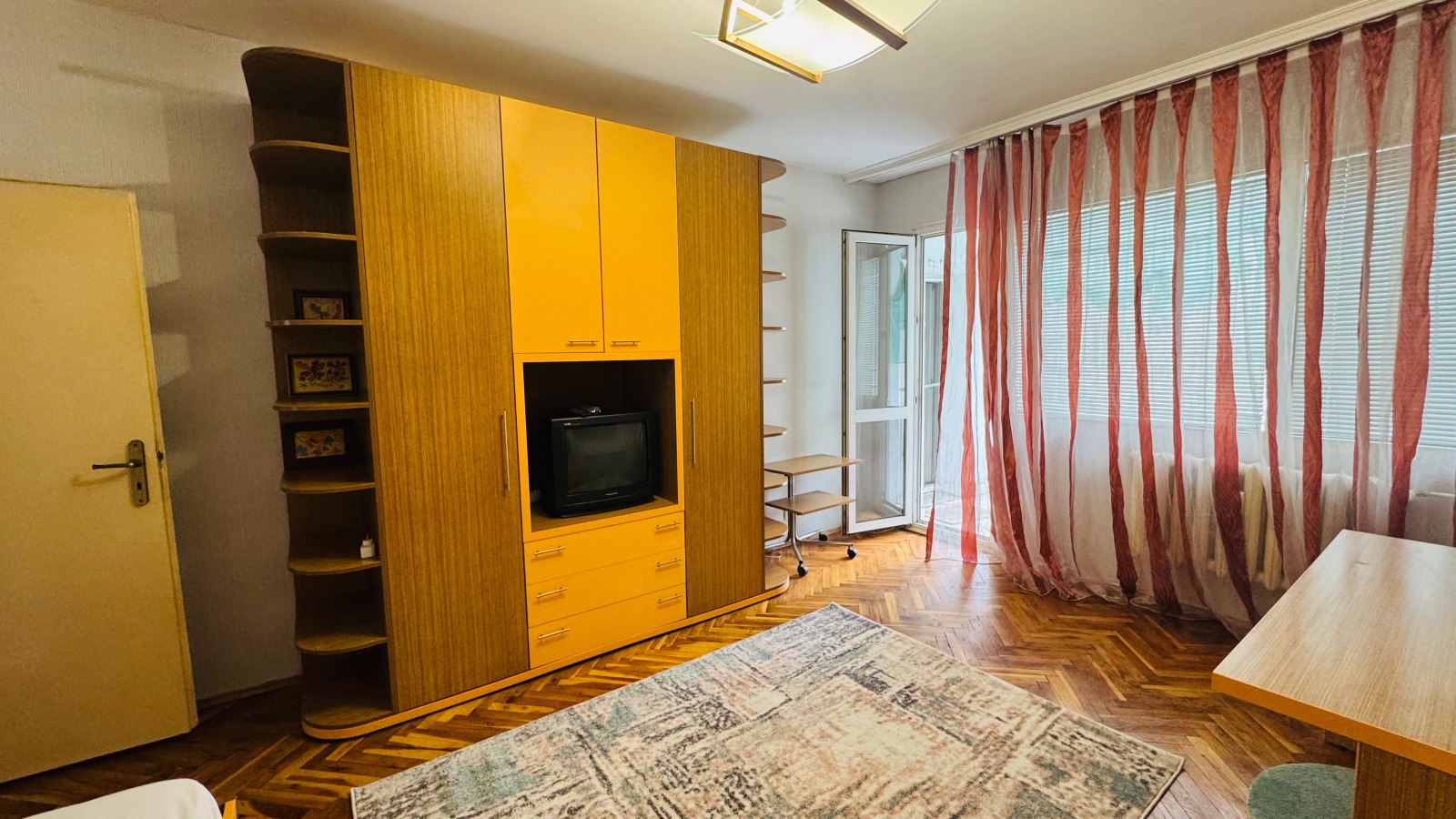 Дава под наем 3-СТАЕН, гр. София, Слатина, снимка 12 - Апартаменти - 54103645