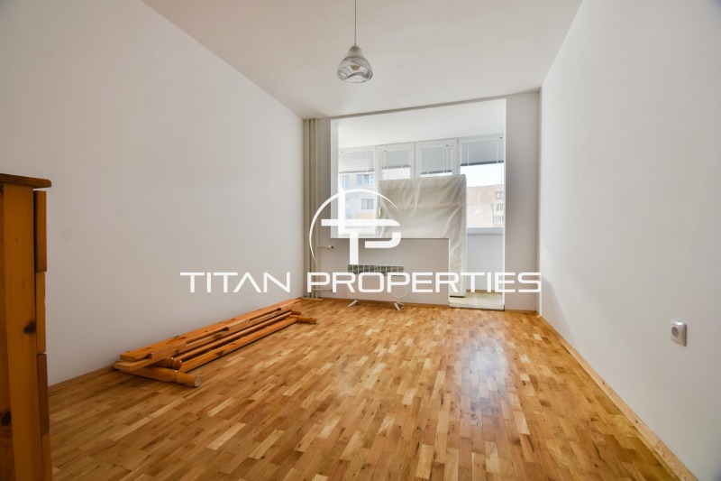 K pronájmu  2 ložnice Sofia , Slatina , 87 m2 | 30740367 - obraz [6]