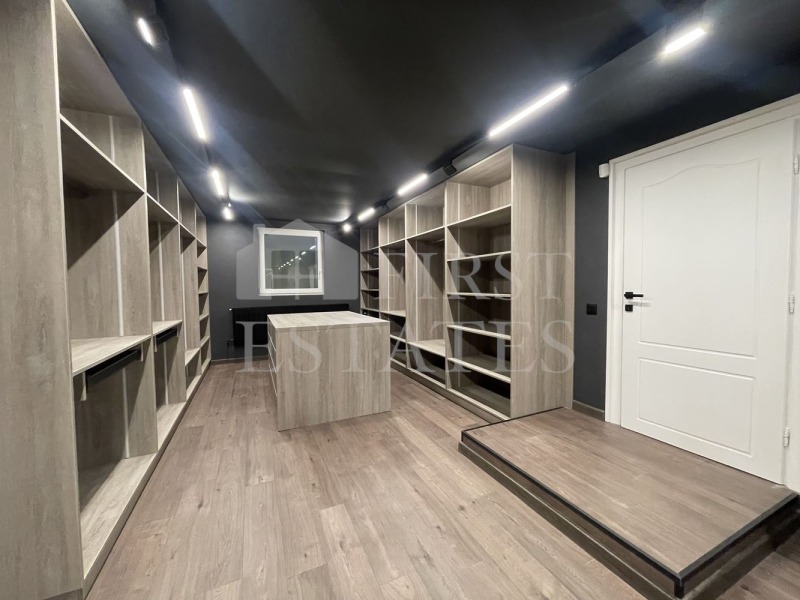 Kiadó  Ház Sofia , Bojana , 400 négyzetméter | 28766614 - kép [17]
