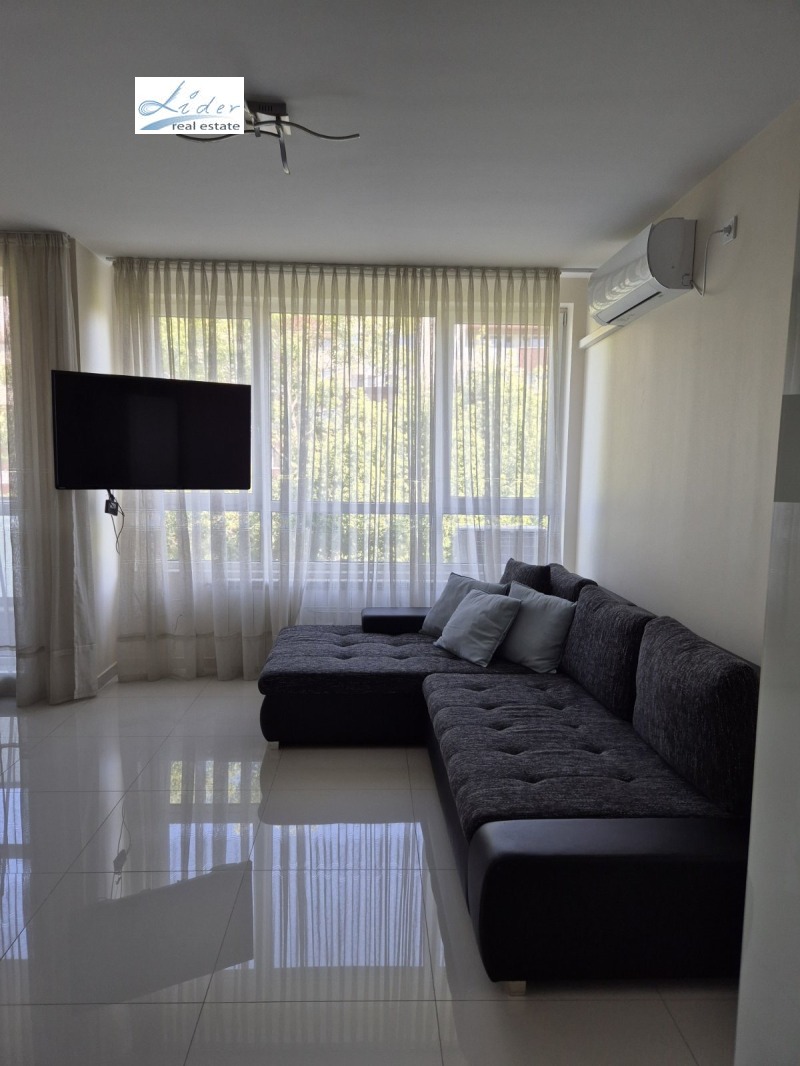 Zu vermieten  1 Schlafzimmer Sofia , Nadeschda 3 , 62 qm | 65664430 - Bild [3]