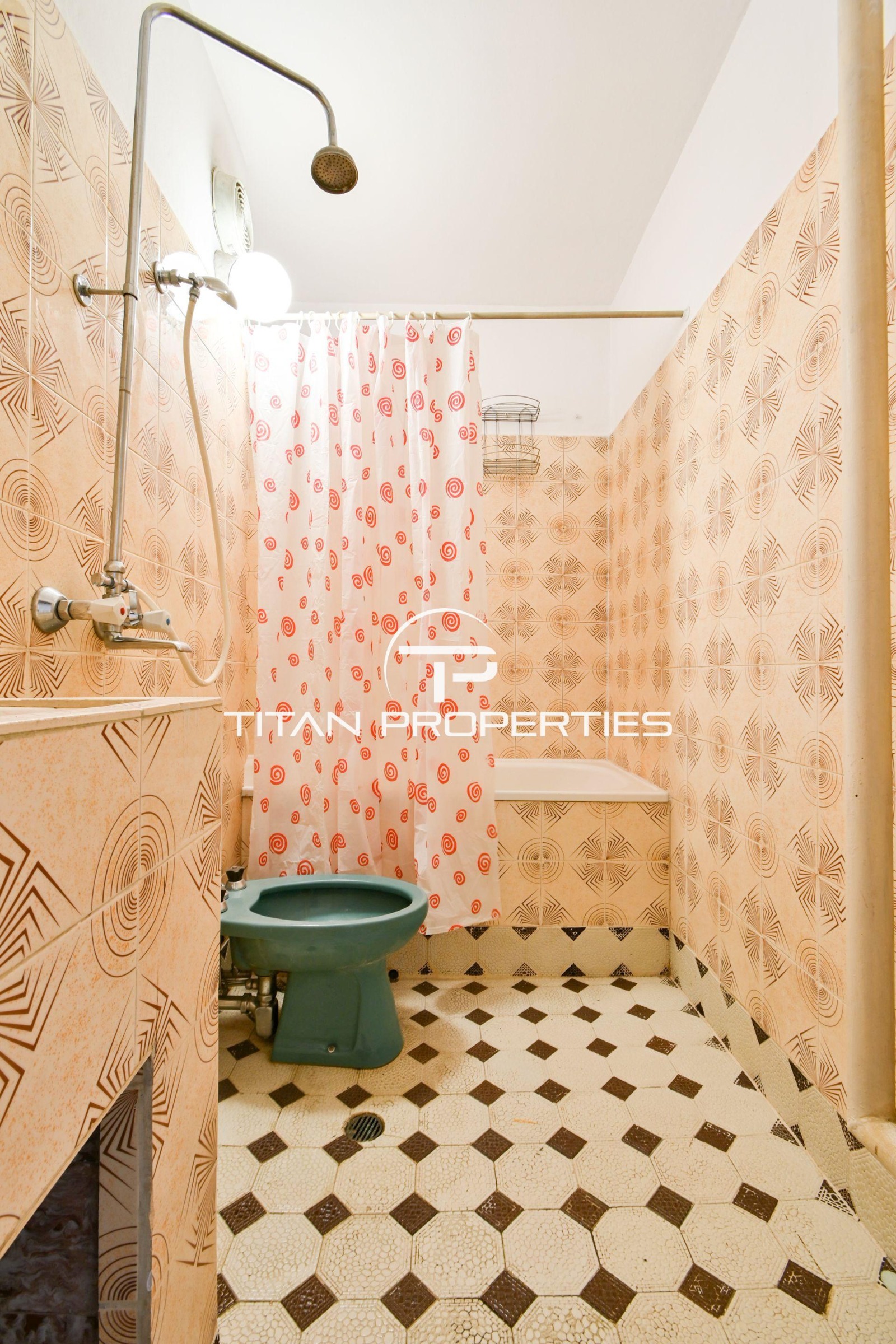 Дава под наем СТАЯ, гр. София, Света Троица, снимка 11 - Стаи под наем - 54067148