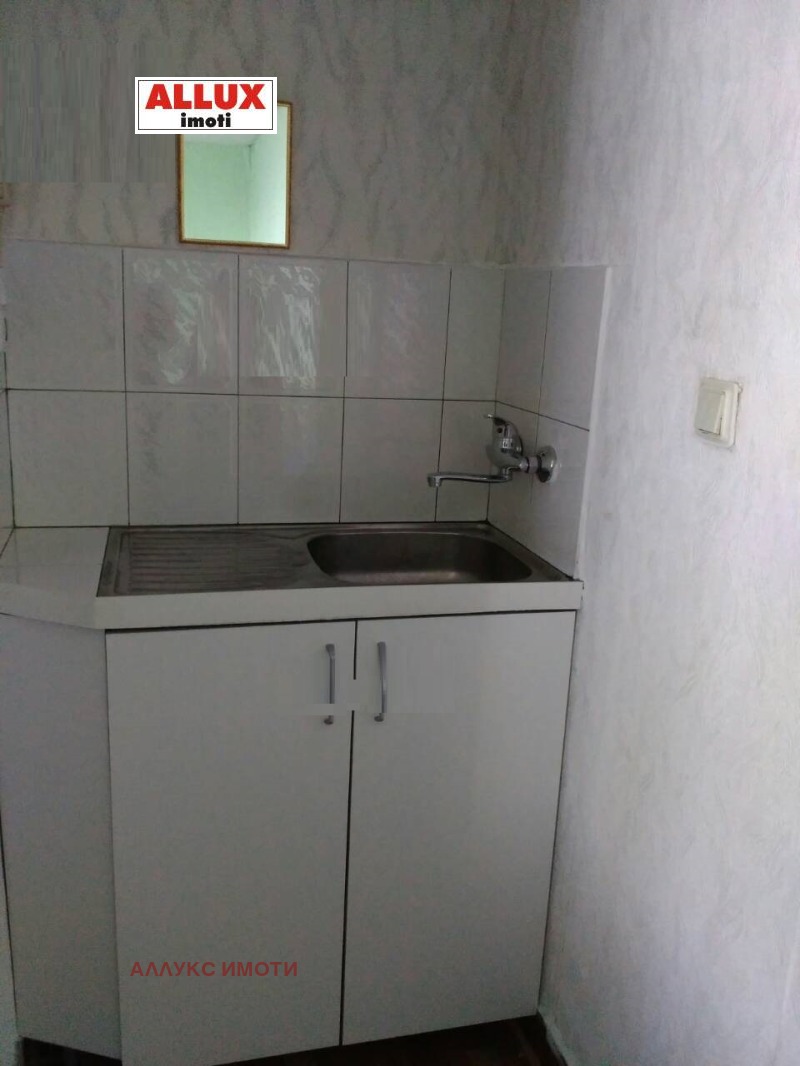 Te huur  Studio Ruse , Midija Enos , 25 m² | 25008255 - afbeelding [6]