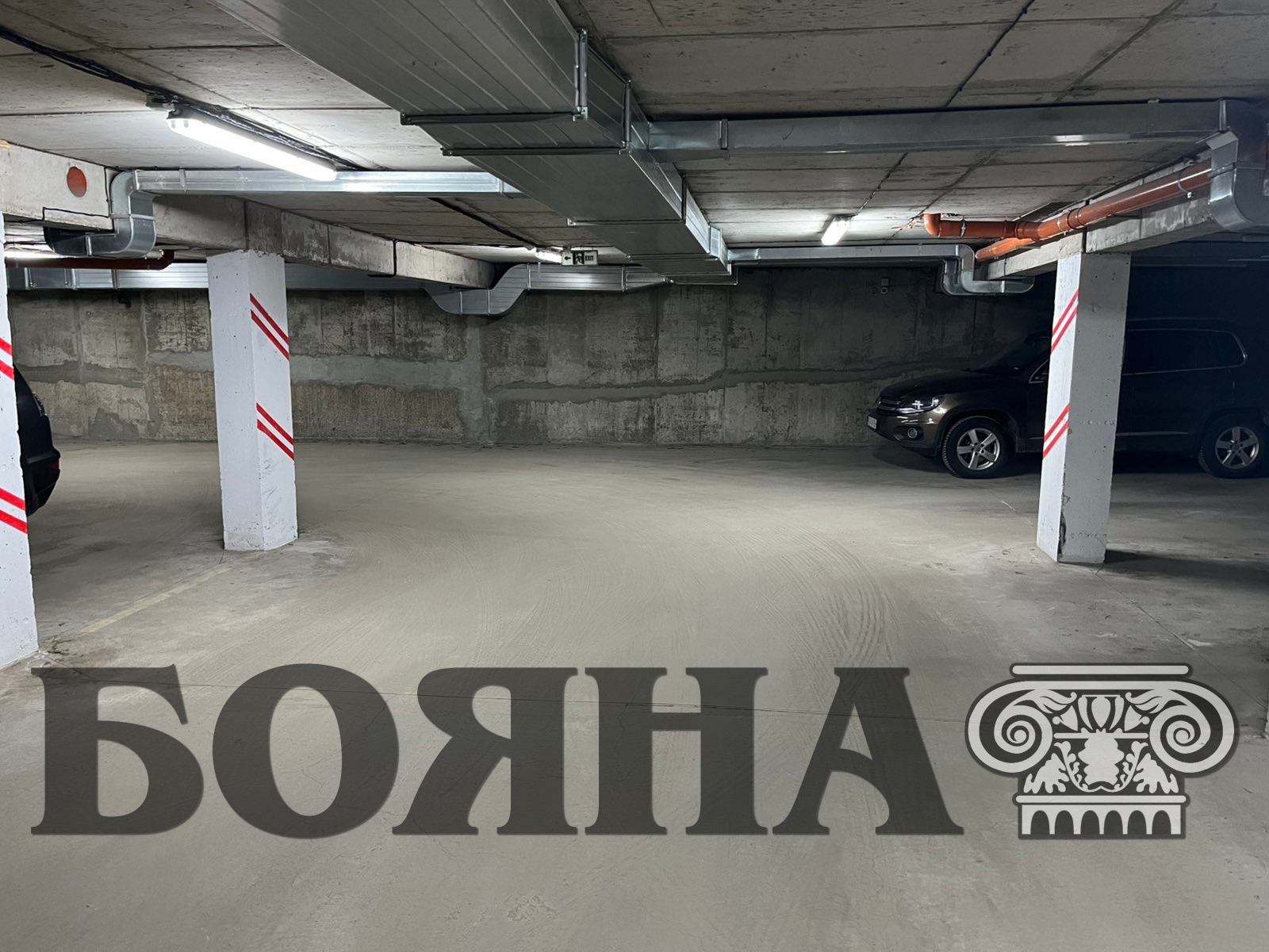 Дава под наем ГАРАЖ, ПАРКОМЯСТО, гр. Русе, Център