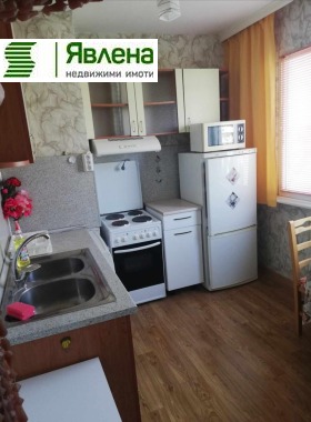 1 chambre Tsentar, Stara Zagora 1