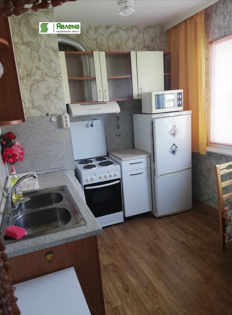 Te huur  1 slaapkamer Stara Zagora , Tsentar , 38 m² | 84977036