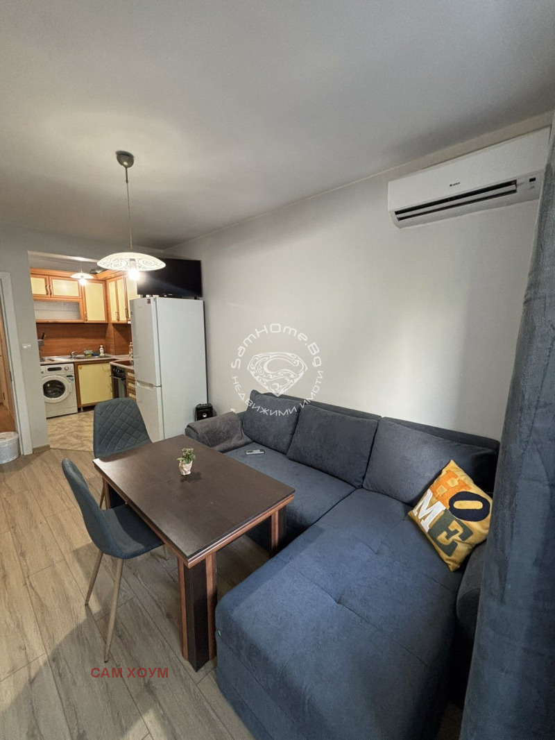 Zu vermieten  2 Schlafzimmer Warna , Okraschna bolniza-Generali , 75 qm | 21627075 - Bild [2]