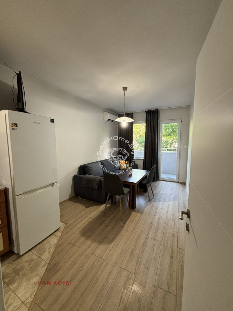 Zu vermieten  2 Schlafzimmer Warna , Okraschna bolniza-Generali , 75 qm | 21627075 - Bild [9]