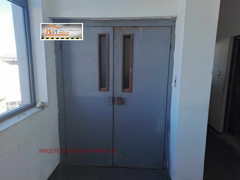 De inchiriat  Cladire industriala Plovdiv , Industrialna zona - Sever , 200 mp | 76638145 - imagine [4]