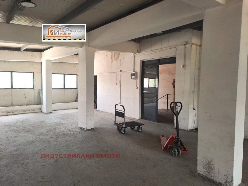 De inchiriat  Cladire industriala Plovdiv , Industrialna zona - Sever , 200 mp | 76638145 - imagine [2]