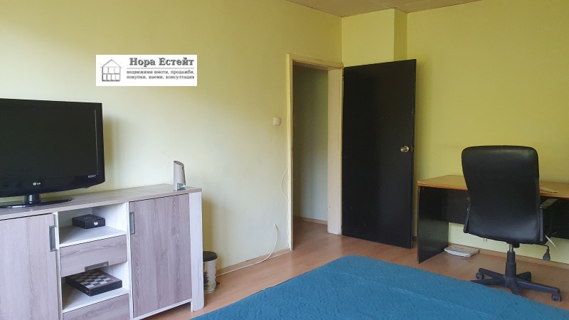 Kiadó  Stúdió Sofia , Mladost 1 , 47 négyzetméter | 72368143 - kép [3]