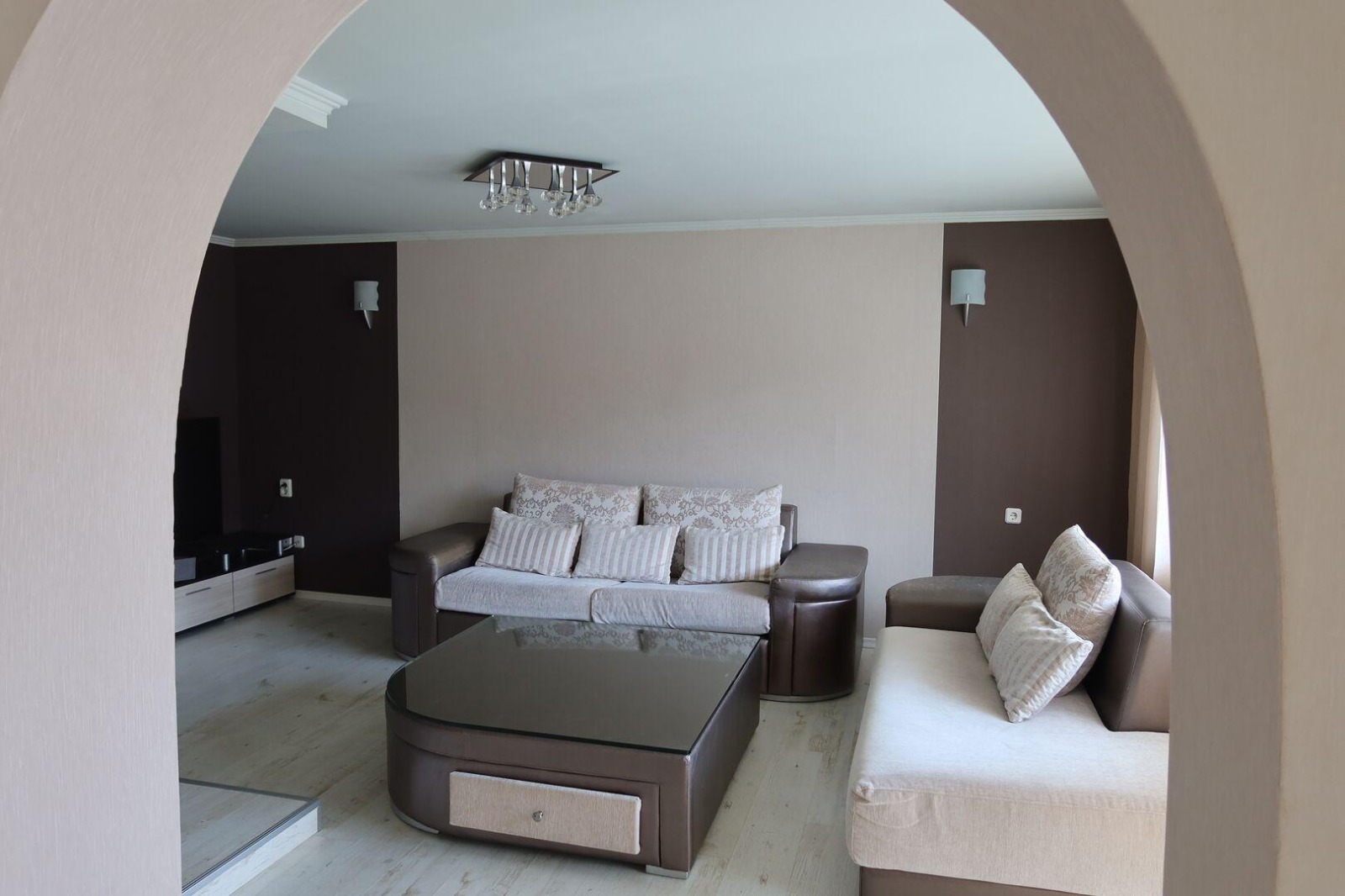 Дава под наем 3-СТАЕН, гр. София, Симеоново