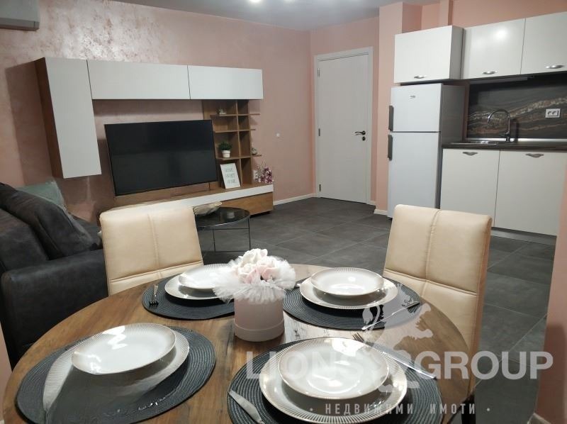 A louer  1 chambre Varna , Tsentar , 58 m² | 43018093 - image [2]