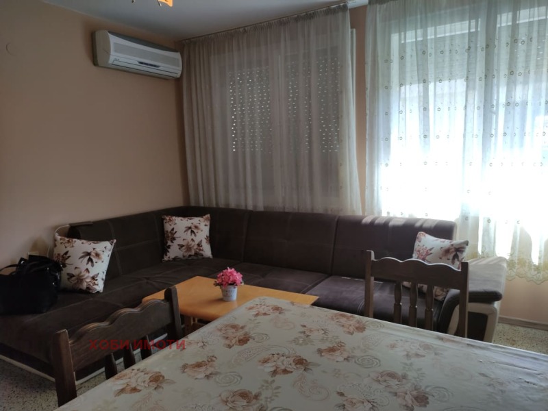 K pronájmu  2 ložnice Plovdiv , Kamenica 1 , 100 m2 | 40381952