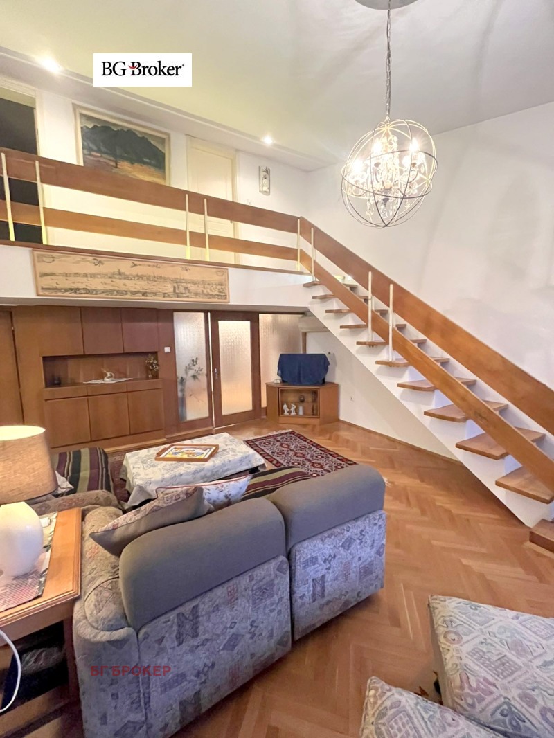 Под наем МНОГОСТАЕН, град София, Лозенец • 1400 € / 2738.16 лв. • 25020069 1