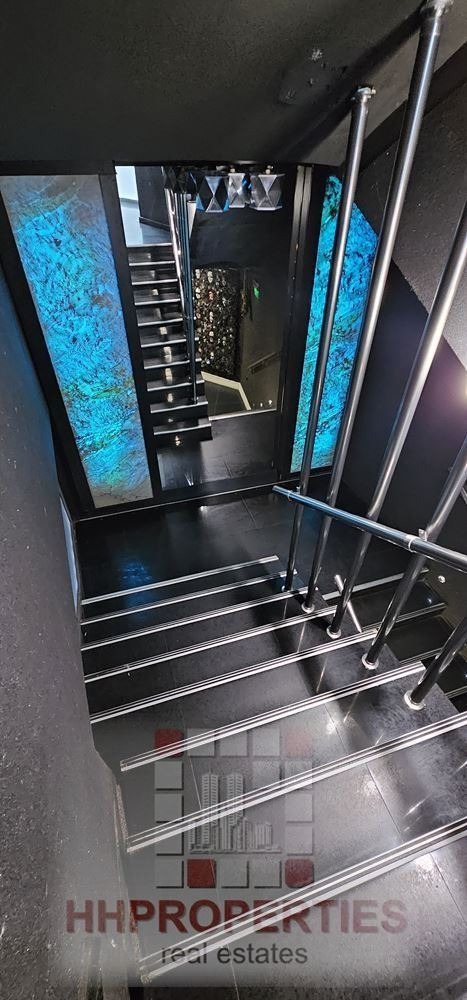 För uthyrning  Bar Plovdiv , Karsjijaka , 300 kvm | 53521937 - bild [15]