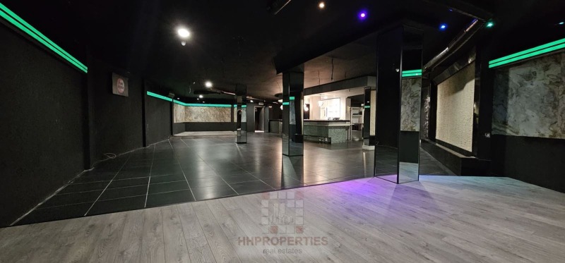 För uthyrning  Bar Plovdiv , Karsjijaka , 300 kvm | 53521937 - bild [6]