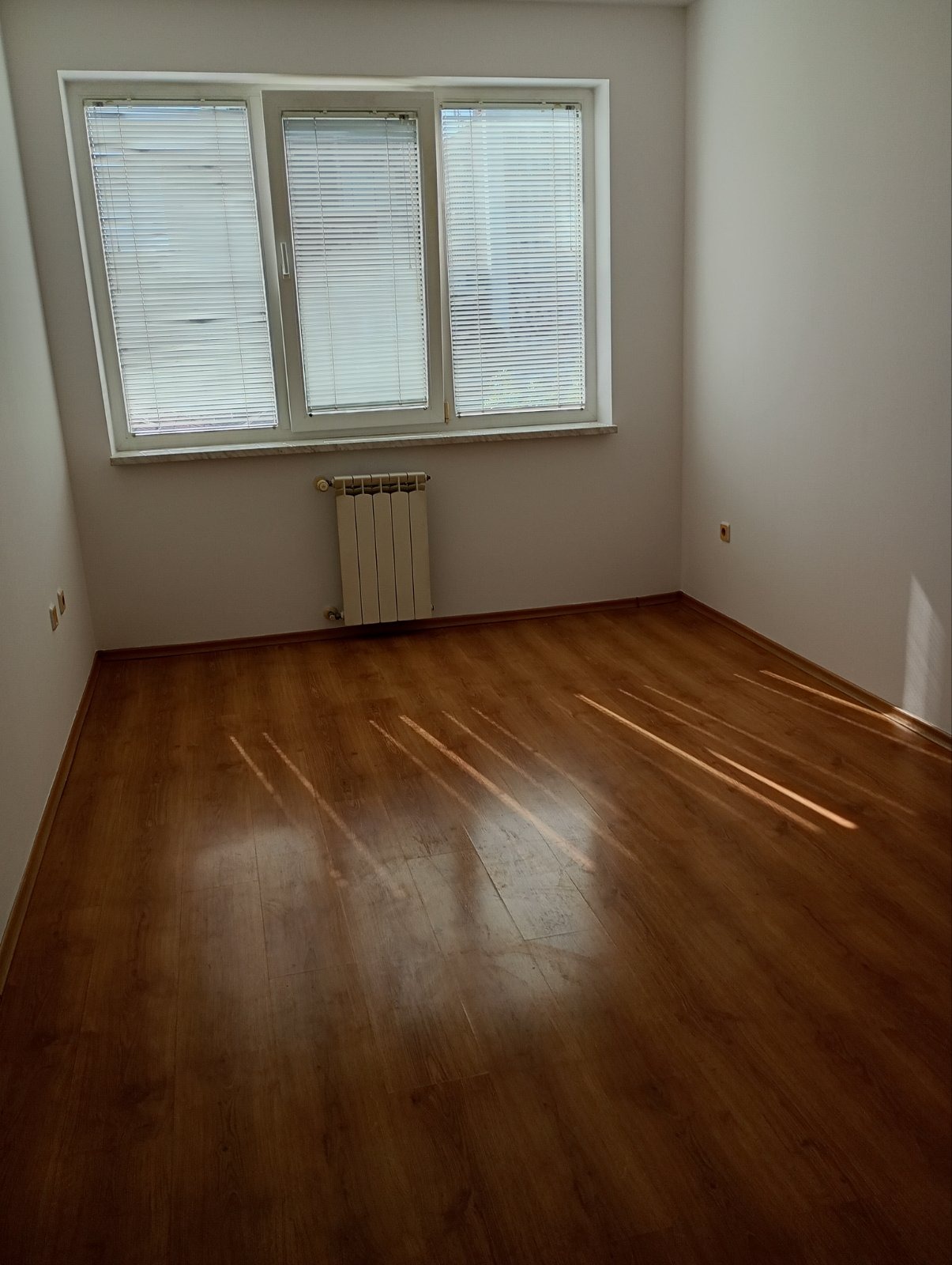 ���� ��� ���� 3-����� | Imot.bg � ����������� 6