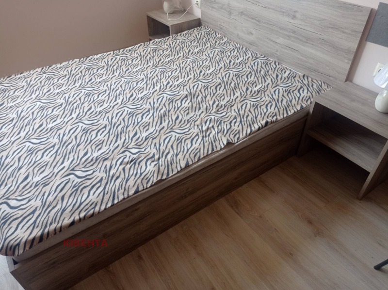 K pronájmu  Studio Ruse , Družba 3 , 35 m2 | 58391952 - obraz [3]
