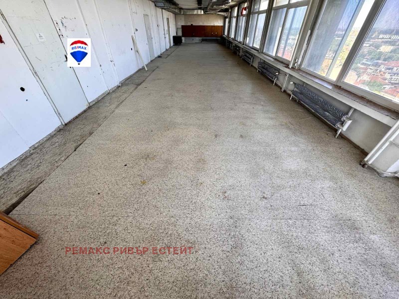 Do wynajęcia  Biuro Ruse , Szirok centar , 200 mkw | 28739329 - obraz [2]