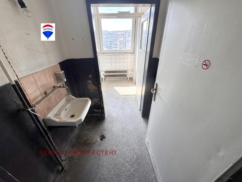 Do wynajęcia  Biuro Ruse , Szirok centar , 200 mkw | 28739329 - obraz [9]
