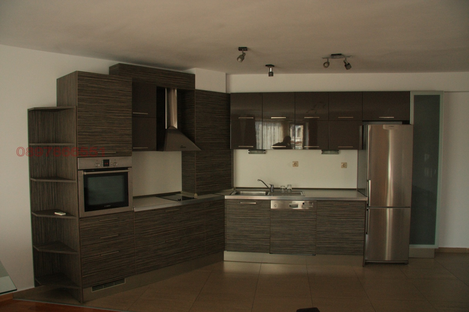 Дава под наем 3-СТАЕН, гр. София, Лозенец, снимка 5 - Апартаменти - 53355433