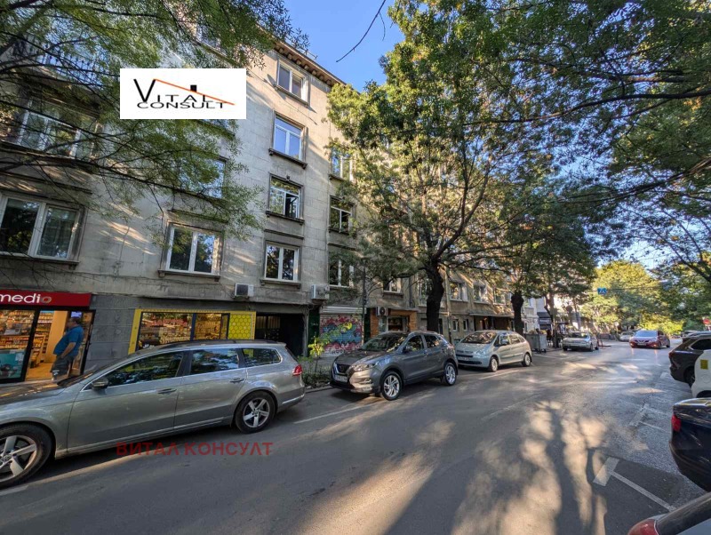 Дава под Наем 3-СТАЕН в град София, Докторски паметник - 140 кв.м / 1 800 € » 3 520.49 лв., ВИТАЛ КОНСУЛТ