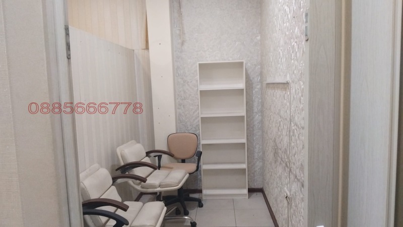 Дава под наем ПРОМ. ПОМЕЩЕНИЕ, гр. Пазарджик, Идеален център, снимка 7 - Производствени сгради - 53175323