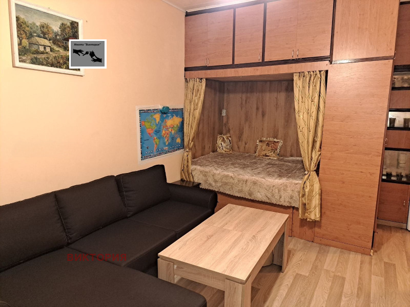 Издаје се  Студио Пазарджик , Запад , 52 м2 | 91351374 - слика [2]