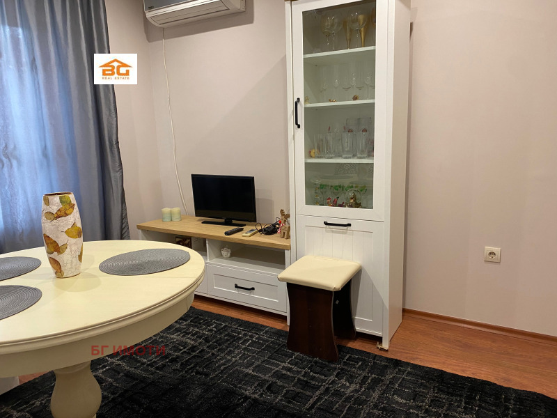 Дава под наем 2-СТАЕН, гр. Варна, ЖП Гара, снимка 4 - Апартаменти - 53116730