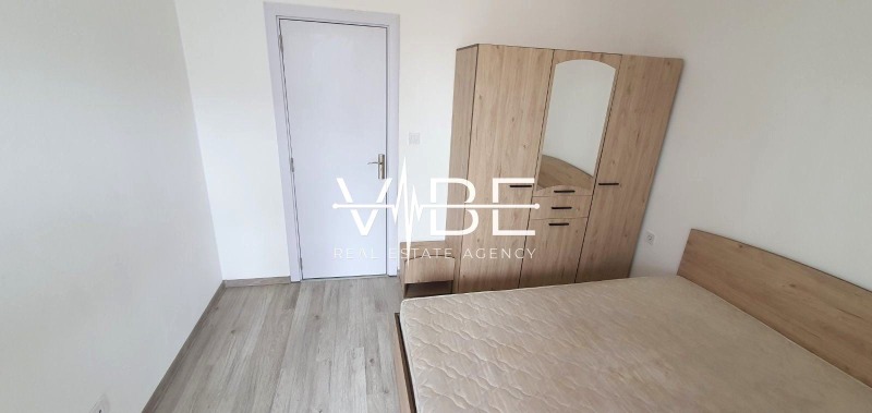 Zu vermieten  1 Schlafzimmer Sofia , Nadeschda 3 , 65 qm | 29775545 - Bild [12]