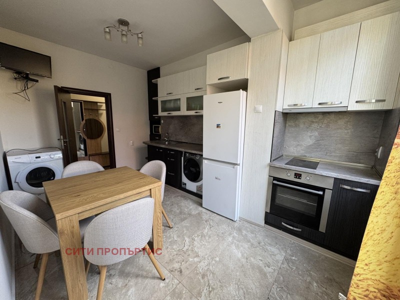 Дава под наем 3-СТАЕН, гр. Благоевград, Широк център, снимка 2 - Апартаменти - 52620305