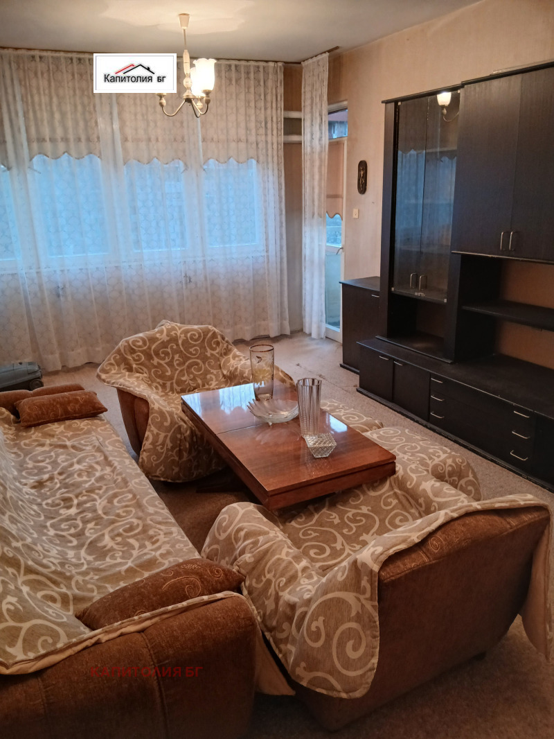 Дава под наем 3-СТАЕН, гр. Кърджали, Център, снимка 4 - Апартаменти - 52710564